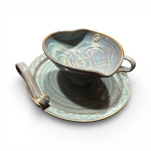 This is a Castle Arch Pottery Irish Heritage Party Plate Handmade in Ireland